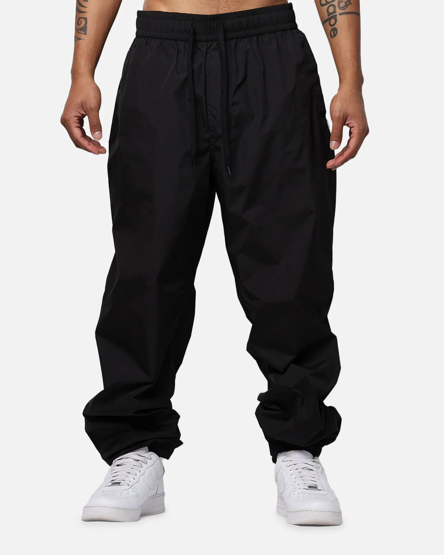 Carré Shell Jogger Black