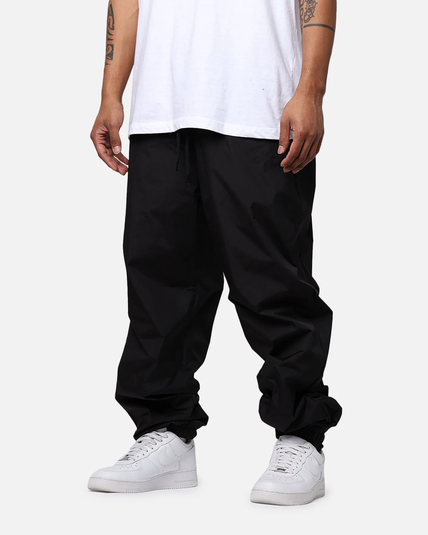 Carré Shell Jogger Black